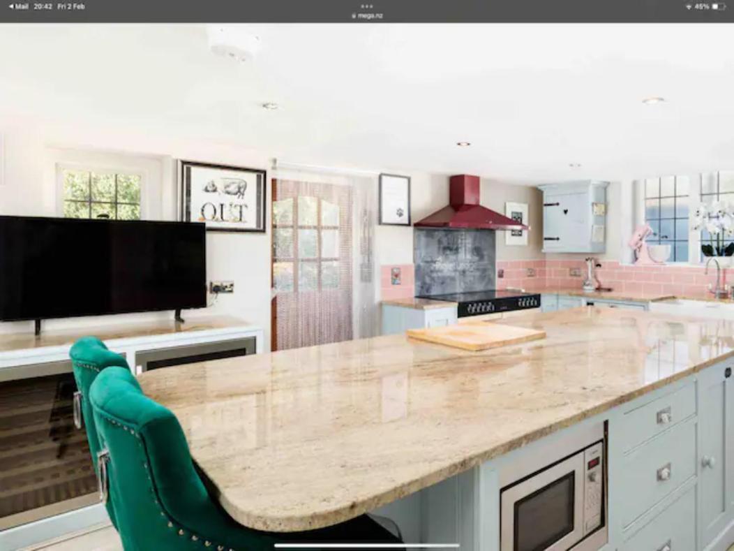 Piglet Lodge Pebworth Kültér fotó