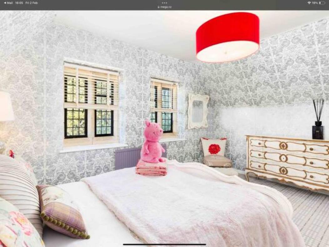 Piglet Lodge Pebworth Kültér fotó
